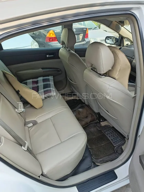 ٹویوٹا پریوس 2008 for Sale in پشاور Image-1