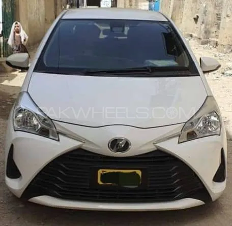 Toyota Vitz 2018 for Sale in Karachi Image-1