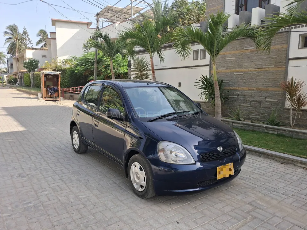 Toyota Vitz 1999 for Sale in Karachi Image-1