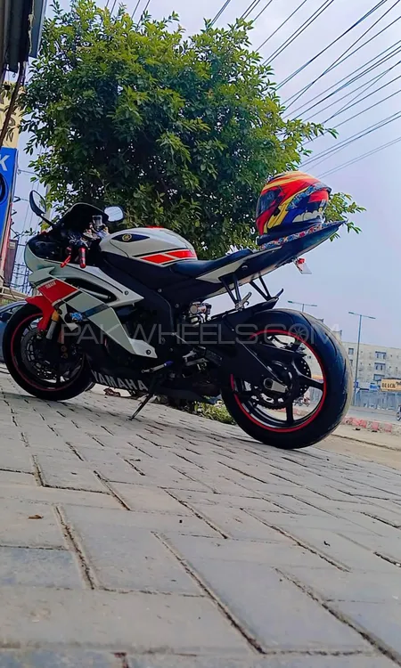 Yamaha YZF-R6 2012 for Sale Image-1