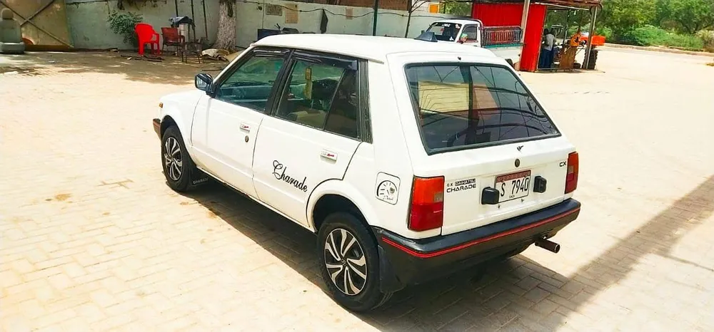 Daihatsu Charade 1984 for Sale in Karachi Image-1