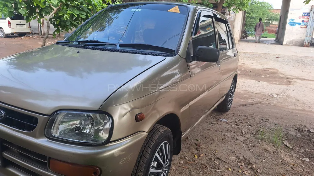 Daihatsu Cuore 2004 for Sale in Chiniot Image-1