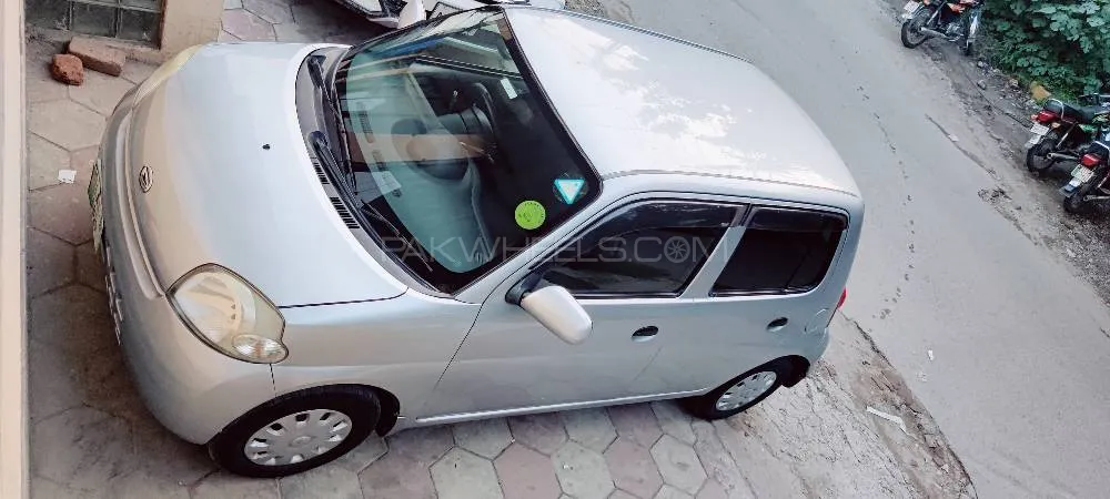 Daihatsu Esse 2011 for Sale in Lahore Image-1