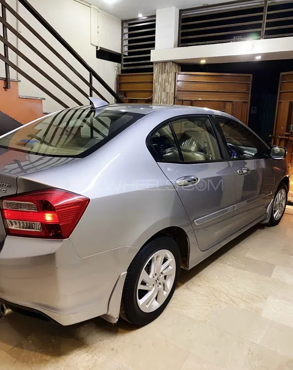 Honda City 2021 for Sale in Karachi Image-1