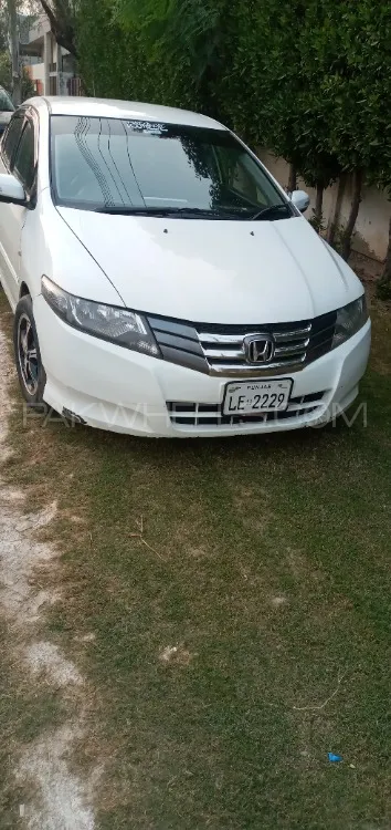 Honda City 2013 for Sale in Lahore Image-1