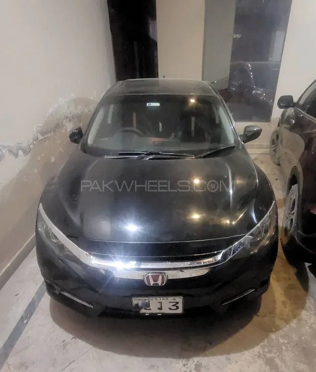 Honda Civic 2018 for Sale in Multan Image-1
