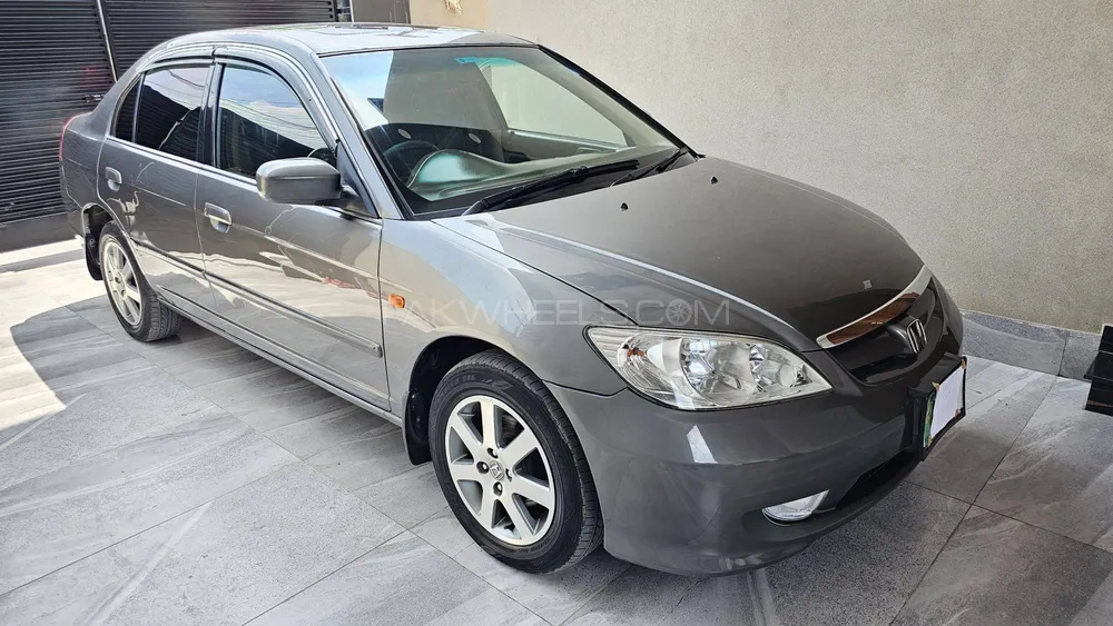 Honda Civic 2005 for Sale in Lahore Image-1