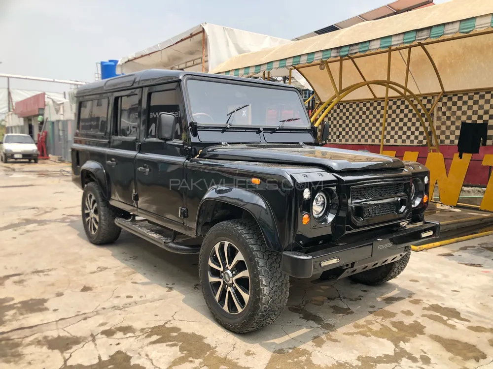 Land Rover Defender 1990 for Sale in Islamabad Image-1