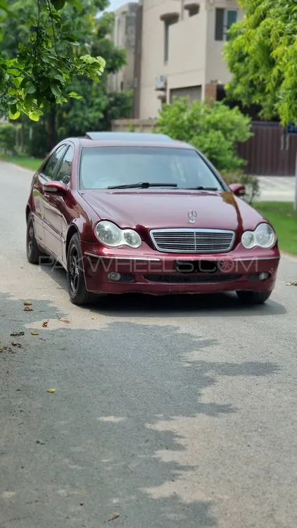 Mercedes Benz C Class 2003 for Sale in Lahore Image-1