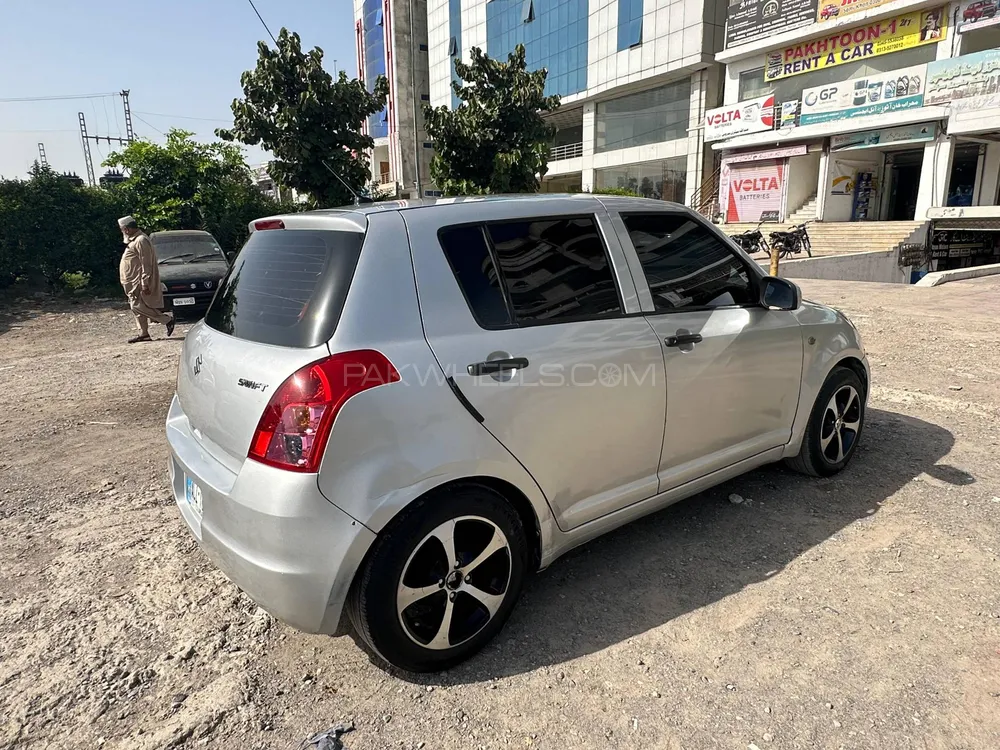Suzuki Swift 2011 for Sale in Islamabad Image-1