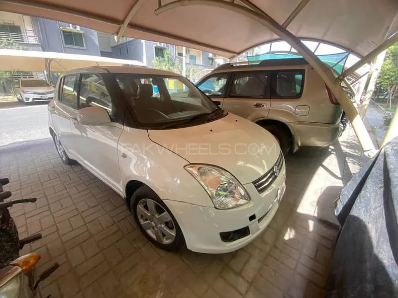 Suzuki Swift 2017 for Sale in Lahore Image-1