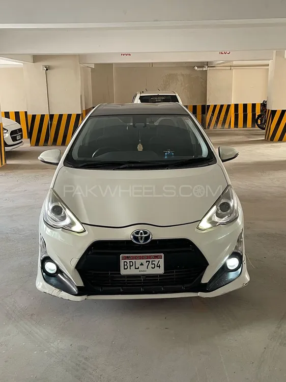 Toyota Aqua 2015 for Sale in Karachi Image-1