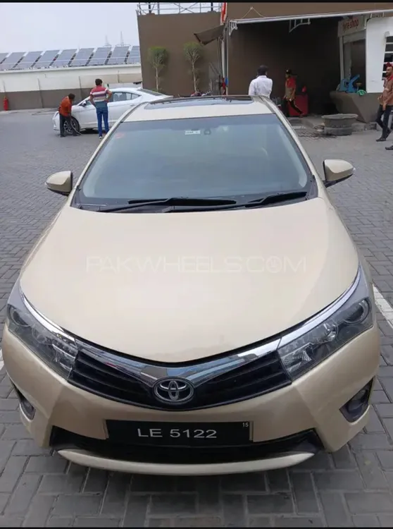 Toyota Corolla 2014 for Sale in Lahore Image-1