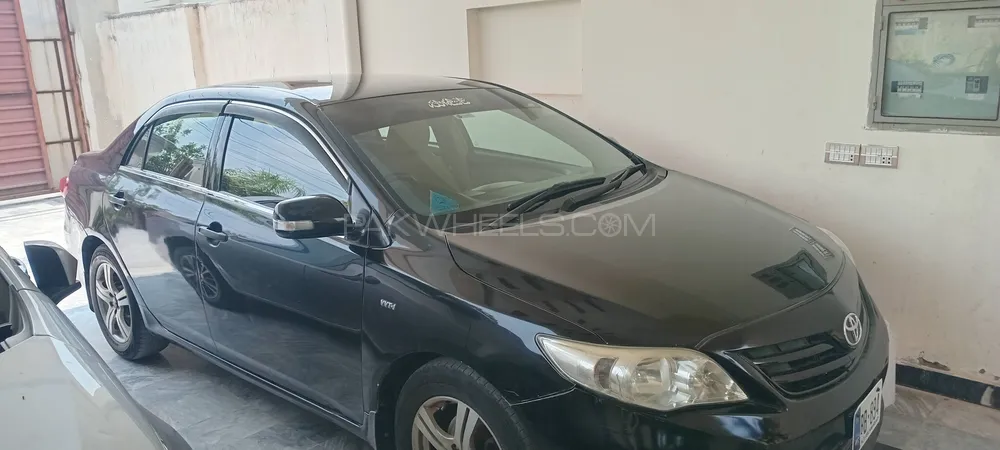 Toyota Corolla 2014 for Sale in Peshawar Image-1