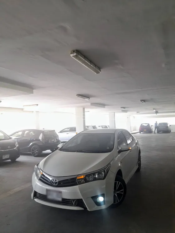 Toyota Corolla 2015 for Sale in Hyderabad Image-1