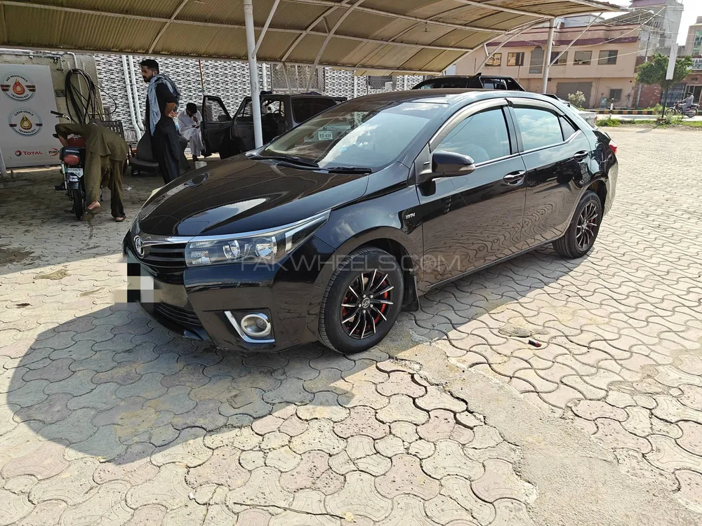 Toyota Corolla 2015 for Sale in Chakwal Image-1