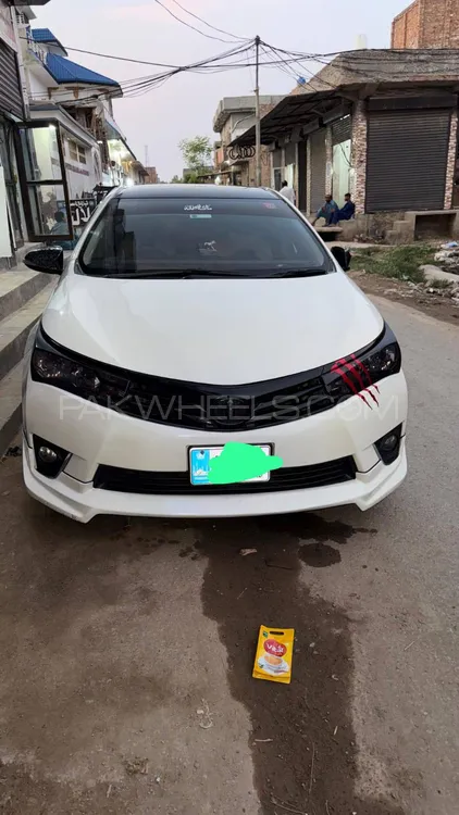 Toyota Corolla 2015 for Sale in Sargodha Image-1