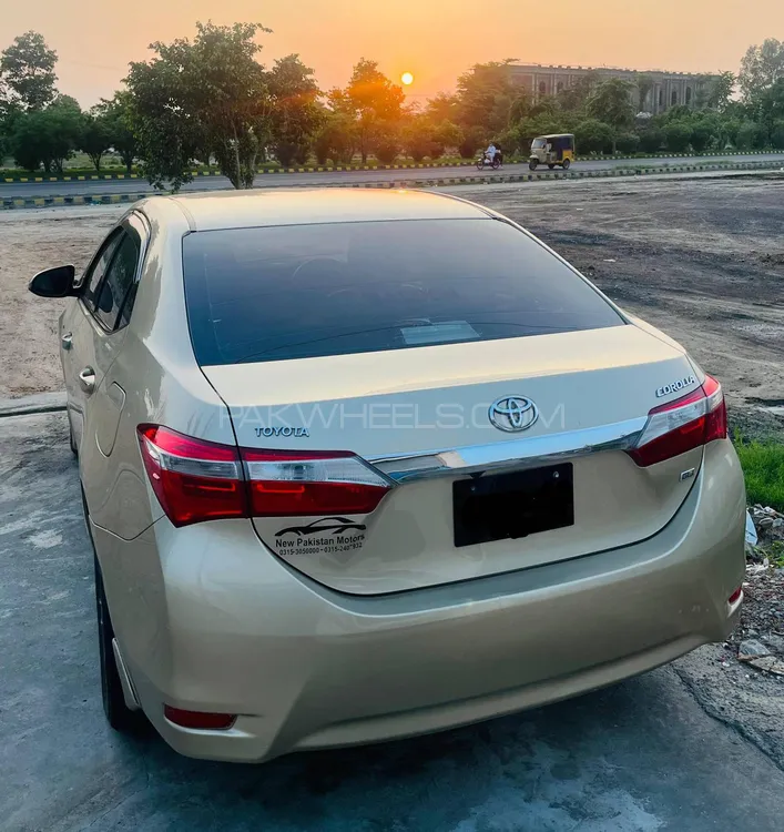 Toyota Corolla 2016 for Sale in Lahore Image-1