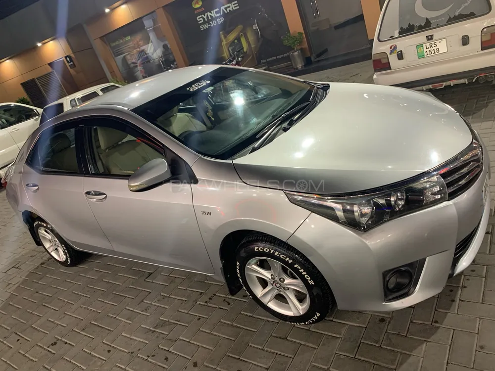 Toyota Corolla 2014 for Sale in Islamabad Image-1