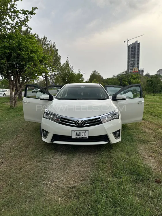 Toyota Corolla 2016 for Sale in Islamabad Image-1
