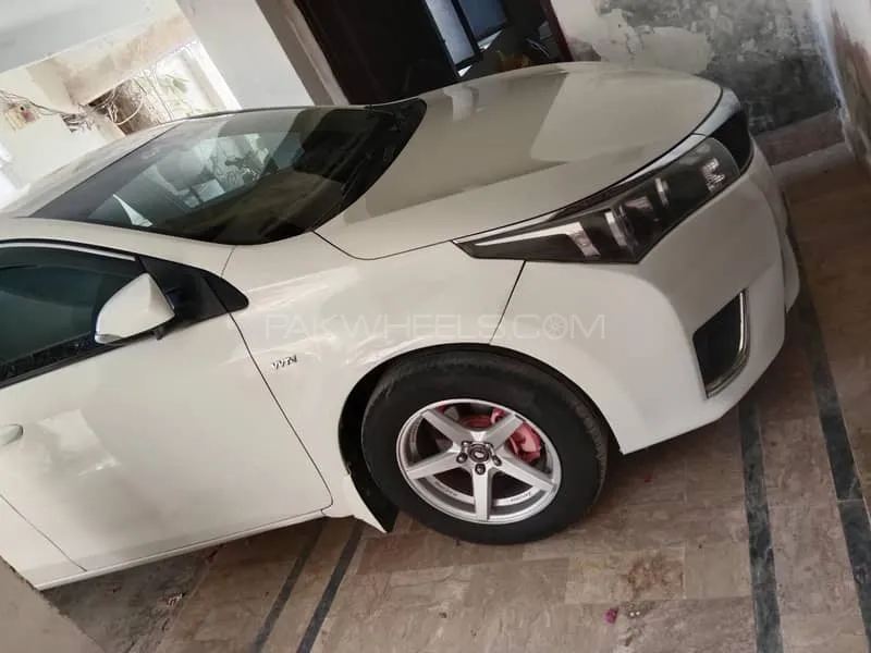 Toyota Corolla 2016 for Sale in Rahim Yar Khan Image-1