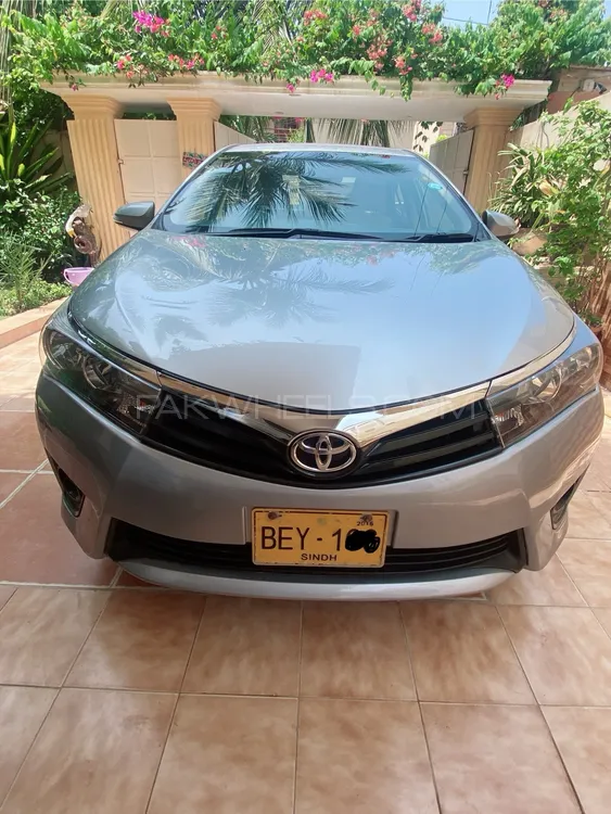 Toyota Corolla 2016 for Sale in Karachi Image-1