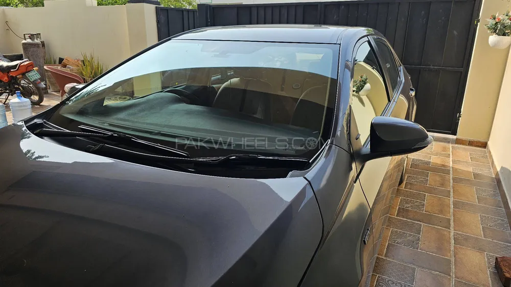 Toyota Corolla 2018 for Sale in Multan Image-1