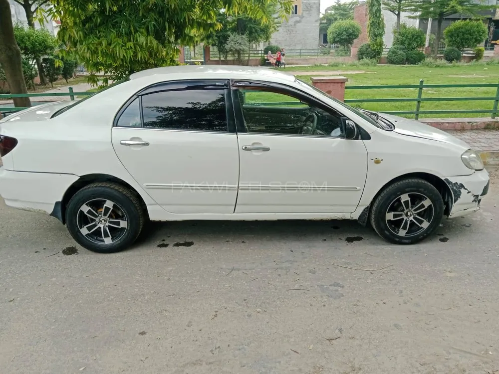 Toyota Corolla 2002 for Sale in Lahore Image-1