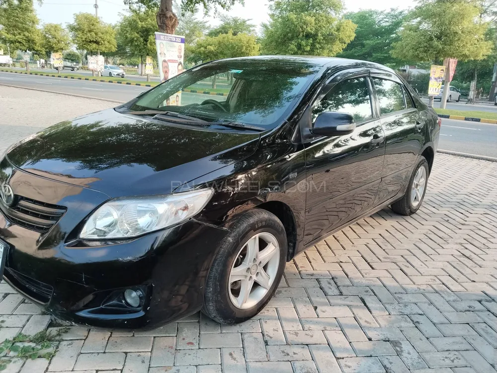 Toyota Corolla 2010 for Sale in Faisalabad Image-1