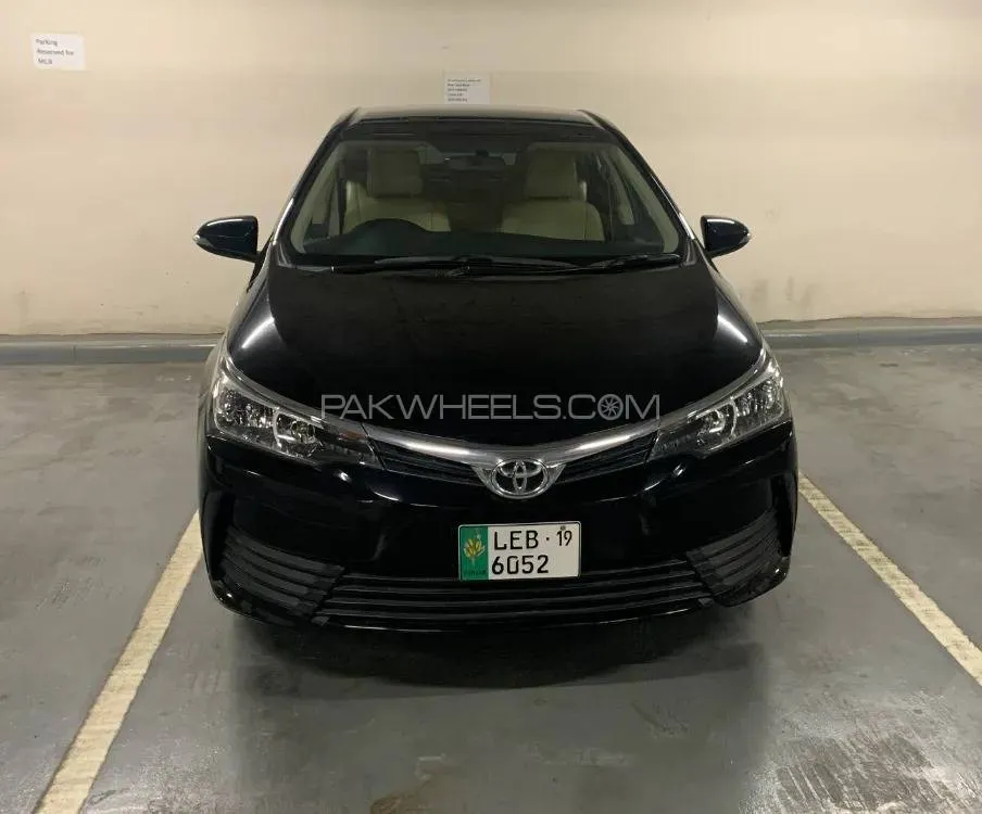 Toyota Corolla 2019 for Sale in Lahore Image-1