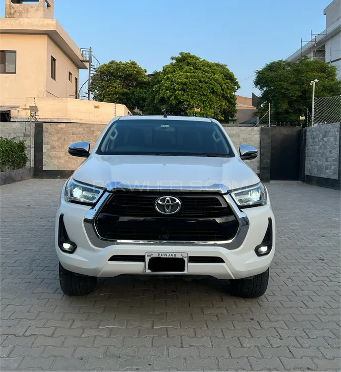 Toyota Hilux 2022 for Sale in Lahore Image-1
