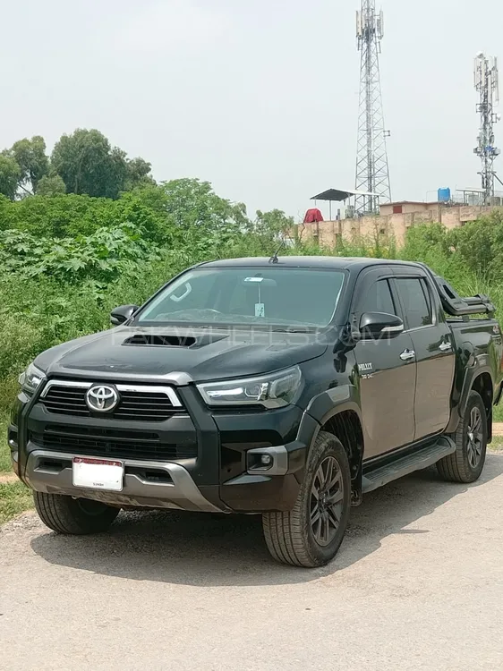 Toyota Hilux 2017 for Sale in Islamabad Image-1