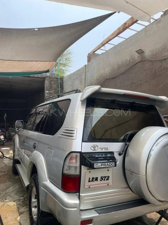 Toyota Prado 2001 for Sale in Chenab Nagar Image-1