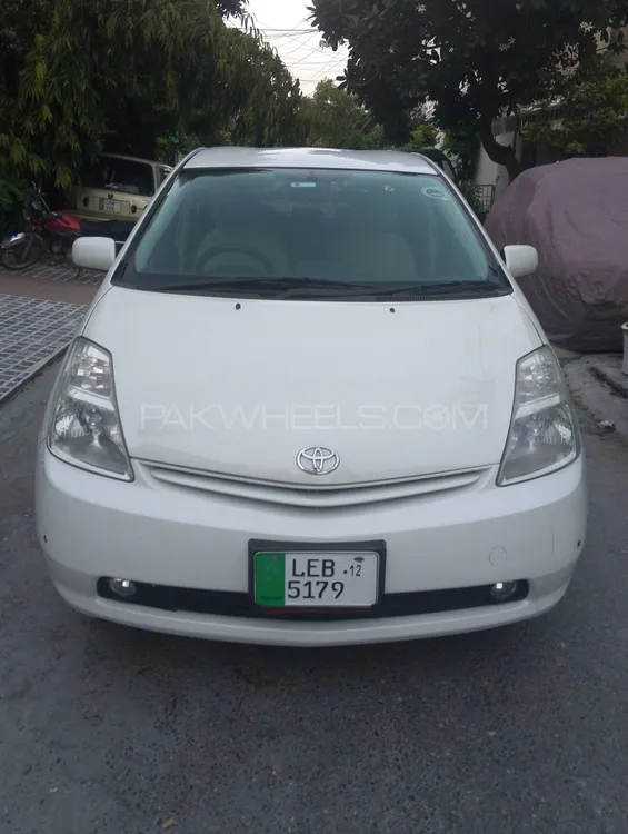 Toyota Prius 2007 for Sale in Lahore Image-1