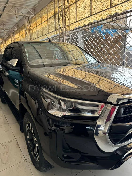 Toyota Hilux 2022 for Sale in Peshawar Image-1