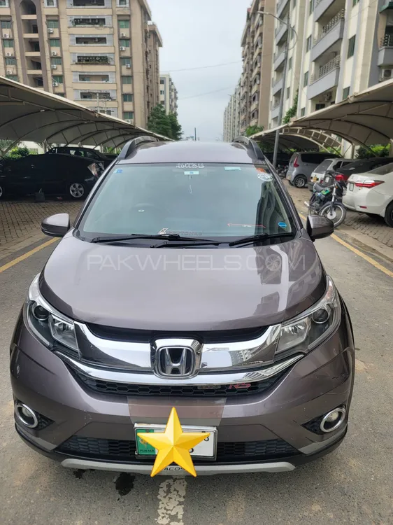 Honda BR-V 2018 for Sale in Lahore Image-1