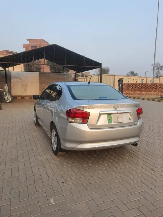 Honda City 2011 for Sale in Multan Image-1