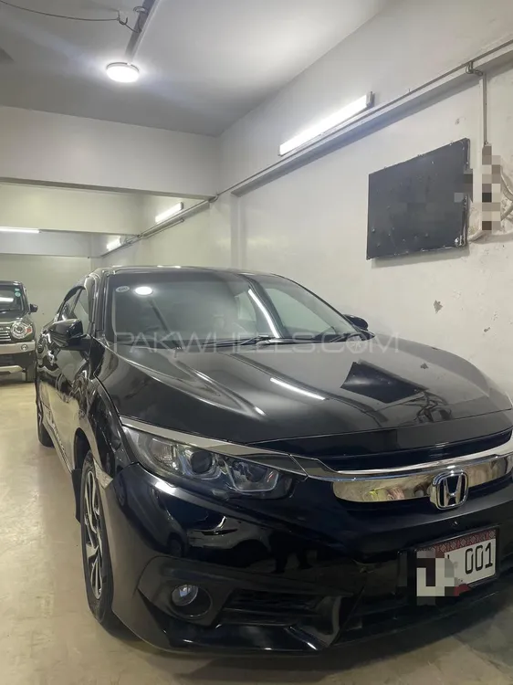 Honda Civic 2018 for Sale in Karachi Image-1