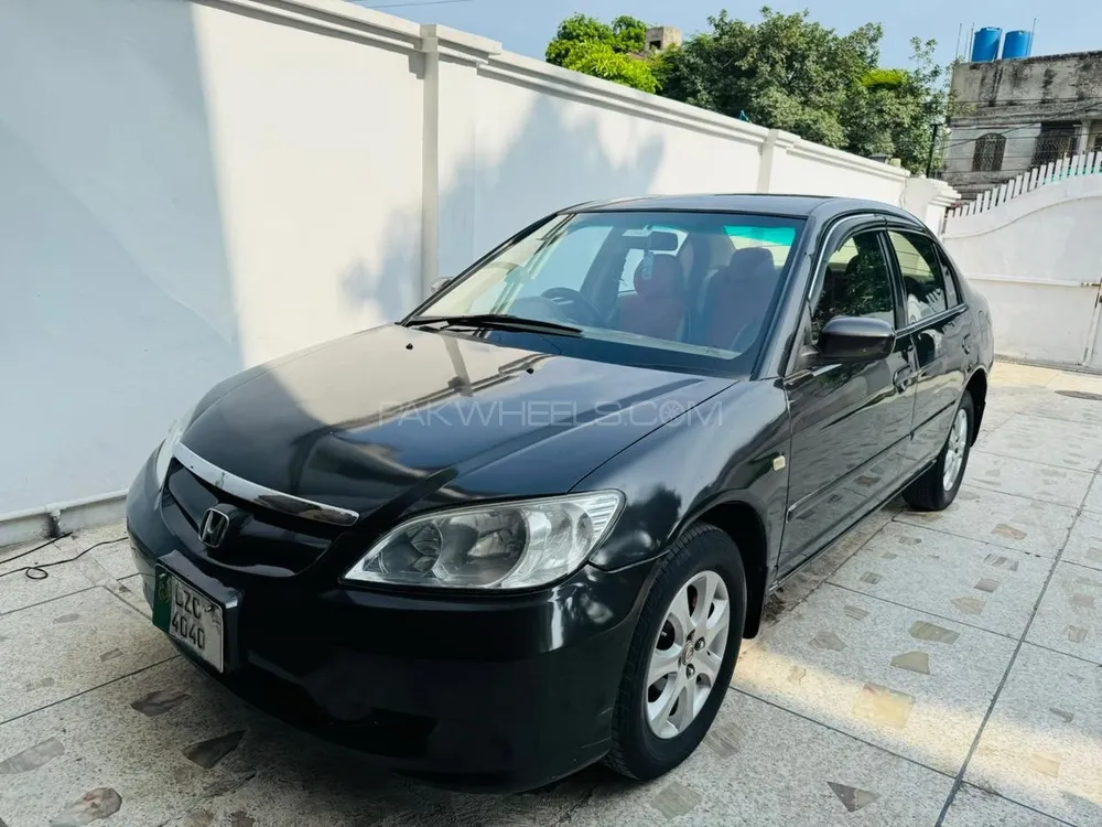 Honda Civic 2004 for Sale in Lahore Image-1