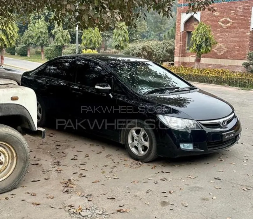Honda Civic 2010 for Sale in Jaranwala Image-1