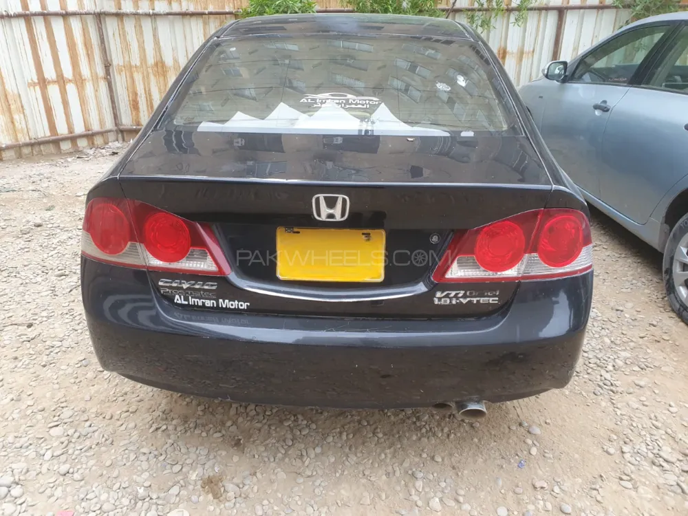 Honda Civic 2010 for Sale in Karachi Image-1
