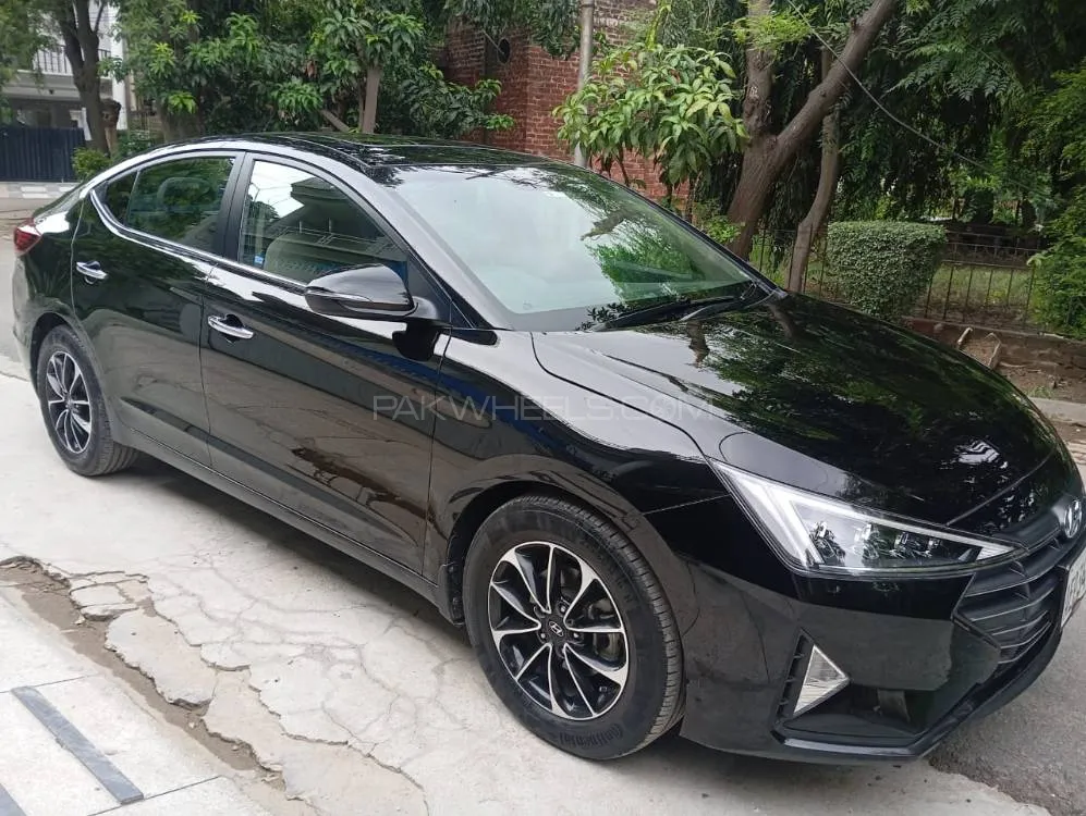 Hyundai Elantra 2021 for Sale in Lahore Image-1