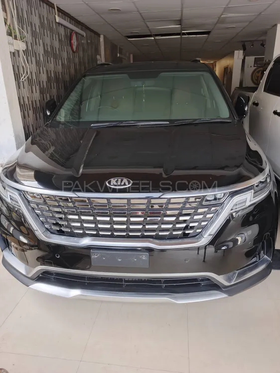 KIA Carnival 2021 for Sale in Karachi Image-1