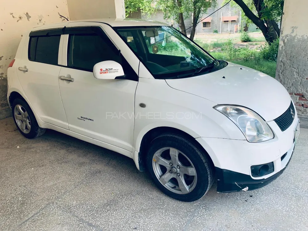 Suzuki Swift 2012 for Sale in Chishtian Image-1