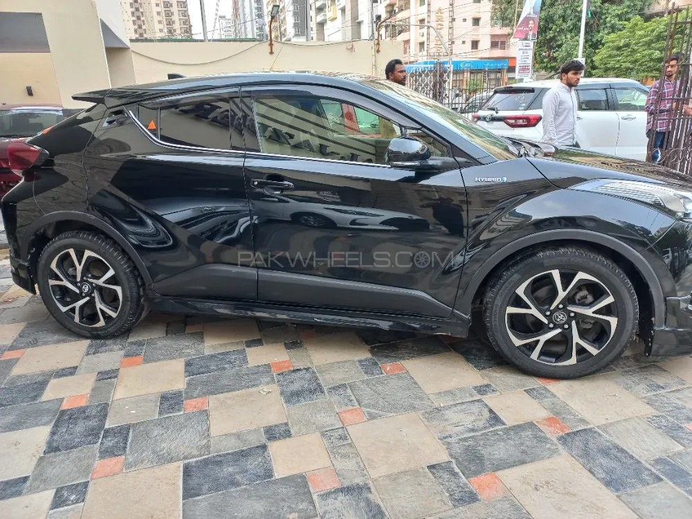 Toyota C-HR 2019 for Sale in Karachi Image-1