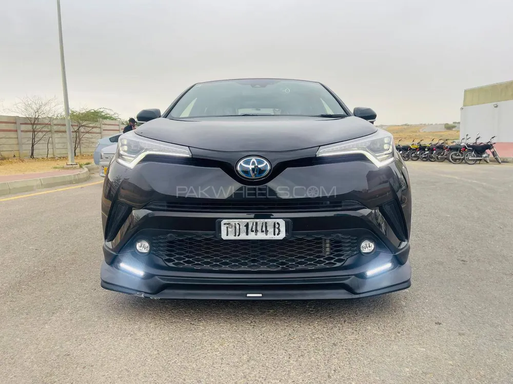 Toyota C-HR 2019 for Sale in Karachi Image-1
