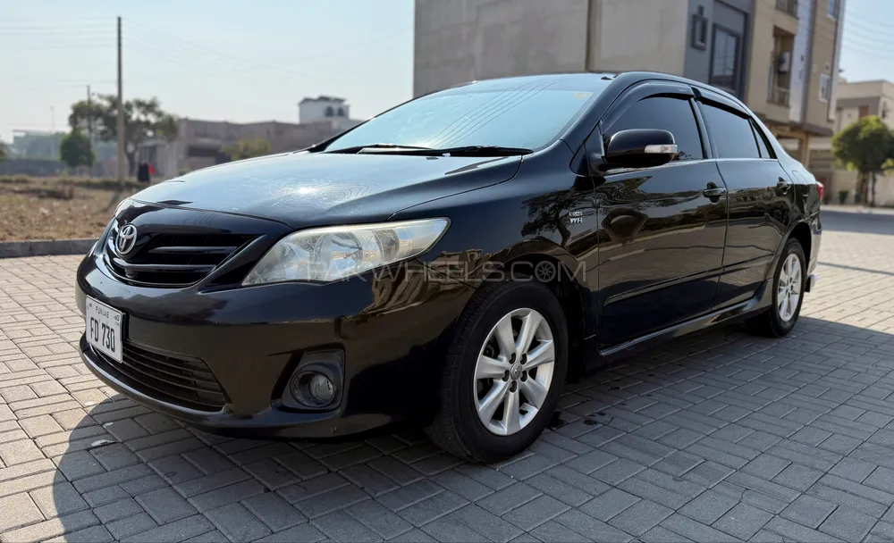 Toyota Corolla 2013 for Sale in Gujranwala Image-1
