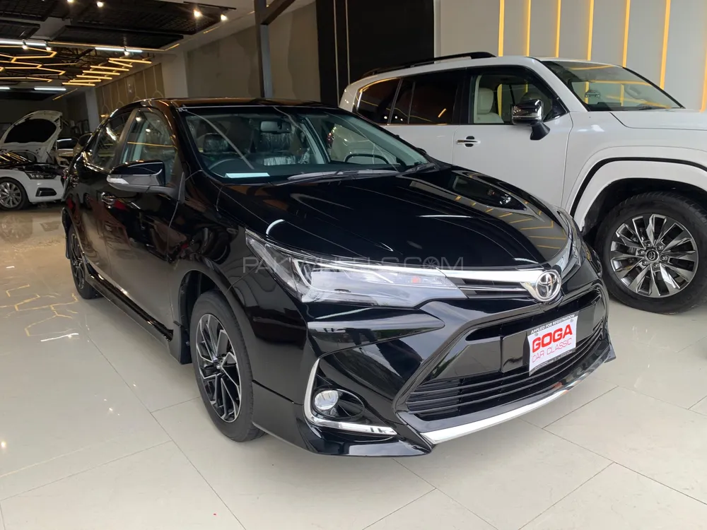 Toyota Corolla 2025 for Sale in Islamabad Image-1