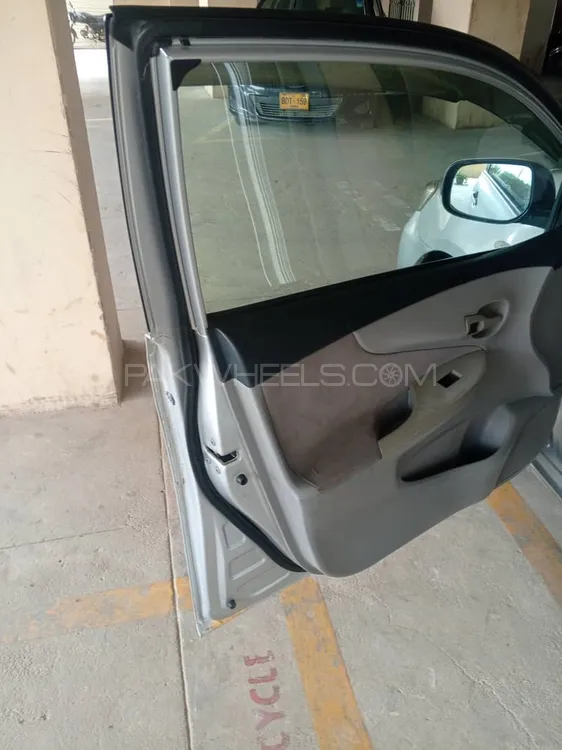 Toyota Corolla Axio 2007 for Sale in Karachi Image-1