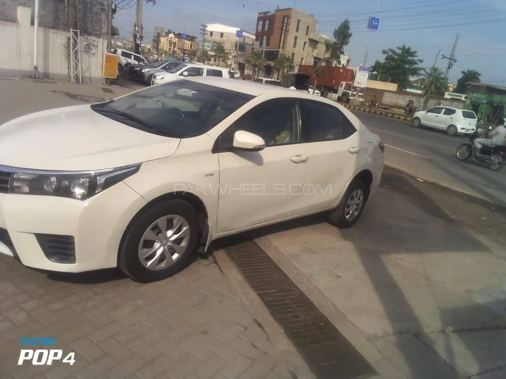 Toyota Corolla 2015 for Sale in Sialkot Image-1